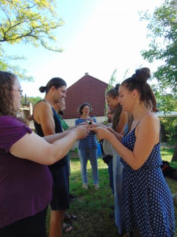 egymásra hangoló csoportjáték