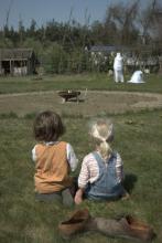 Semmi sem létezik függetlenül attól, hogy hogyan tekintenek rá a többiek.